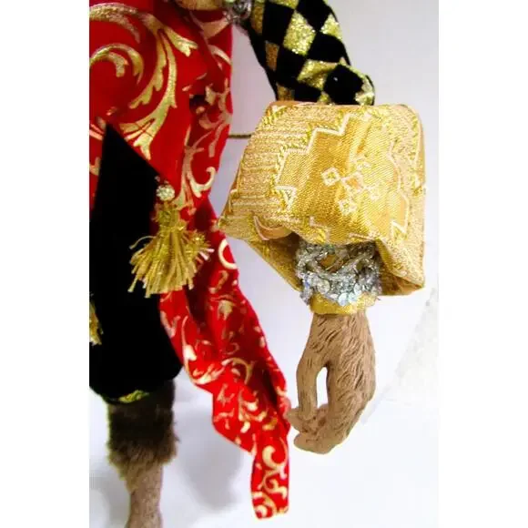 Mark Roberts Production Monkey Papal Pope Doll Shelf Sitter - Picture 5 of 15